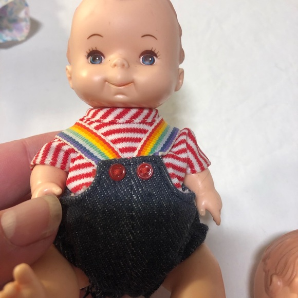 2 Tiara dolls by Playmates 6"  Poseable Vintage Doll 1981 No.9055 & 1 Bonus Doll - Picture 9 of 16